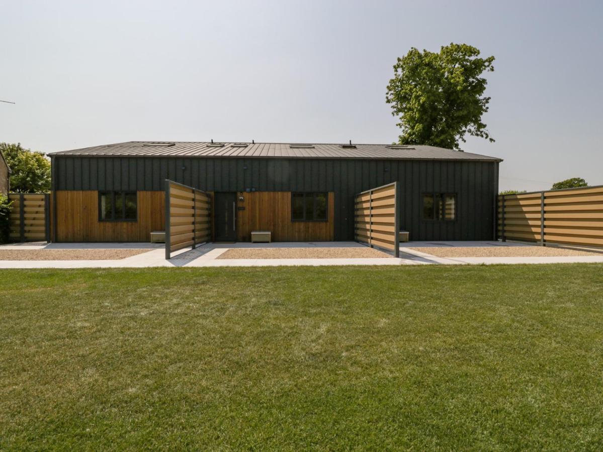 Вилла Linden Barn Уинкантон Экстерьер фото